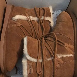 Ugg like boots